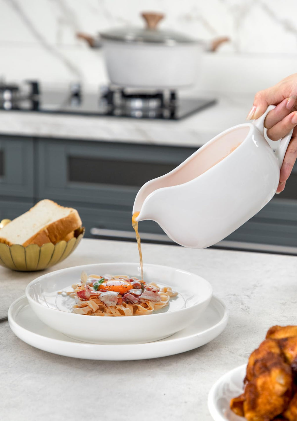 Nucookery Large 18 Oz Gravy Boat with Warmer, White Fine Porcelain Saucier with Big Dripless Lip Spout, Gravy Bowl For Thanksgiving, Warming Sauces, Salad Dressings, Microwave & Freezer Safe(Modern)