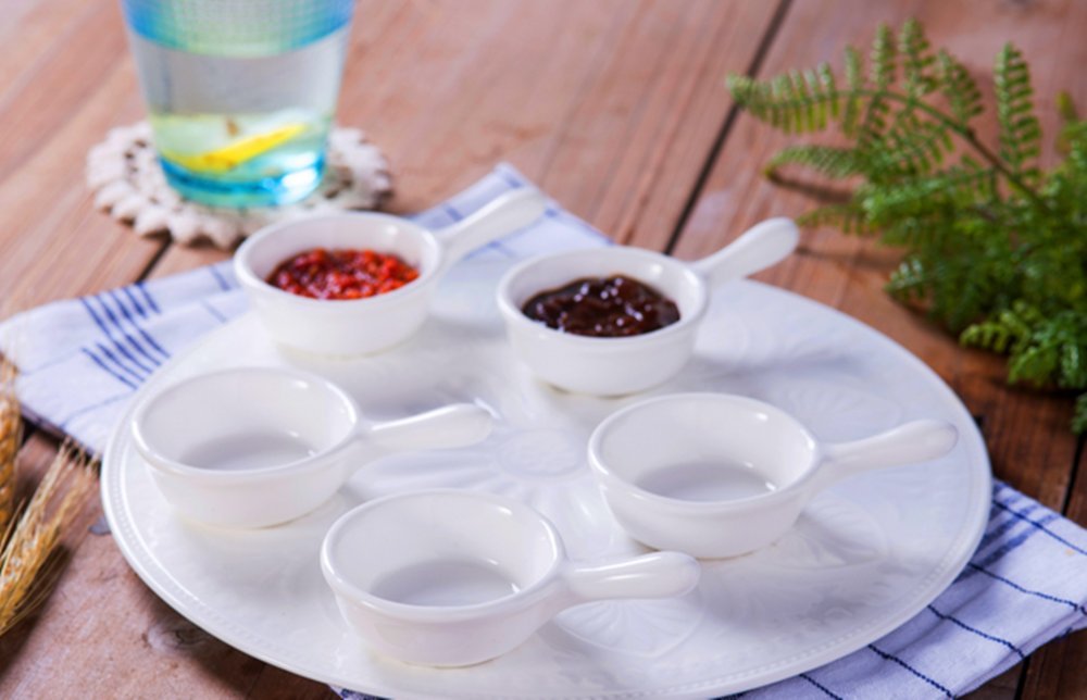 Leoyoubei 5 Packs Sauce Dish with Handle Grip,Side Dishes 1 Oz White Porcelain Dipping Bowls Appetizer Spoons Ketchup BBQ Sauce Sushi Soy Sauce-Stackable Ramekins