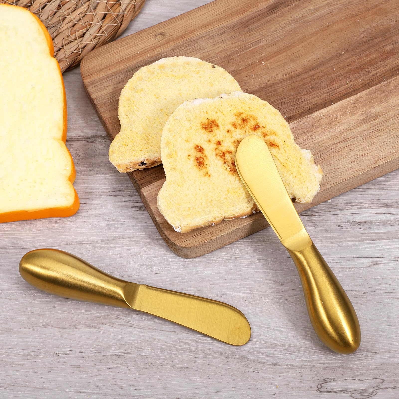 Zelphvt Butter Spreader Knives 2 Packs Gold Butter Knives Stainless Steel Cheese and Butters Knive Set Blunt Edge Spreader for Cheese Cream Jam Spreading