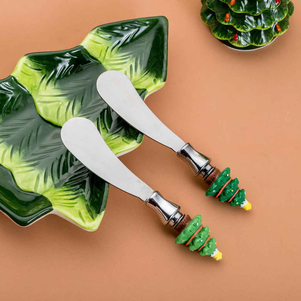 HPYNPES Christmas Cheese Spreaders Set of 8 – Holiday Resin Hand-Painted Handles with Stainless Steel Blades – Festive Butter Knives for Cheese, Jam, Spreads – Christmas Party Appetizer Serving Decor
